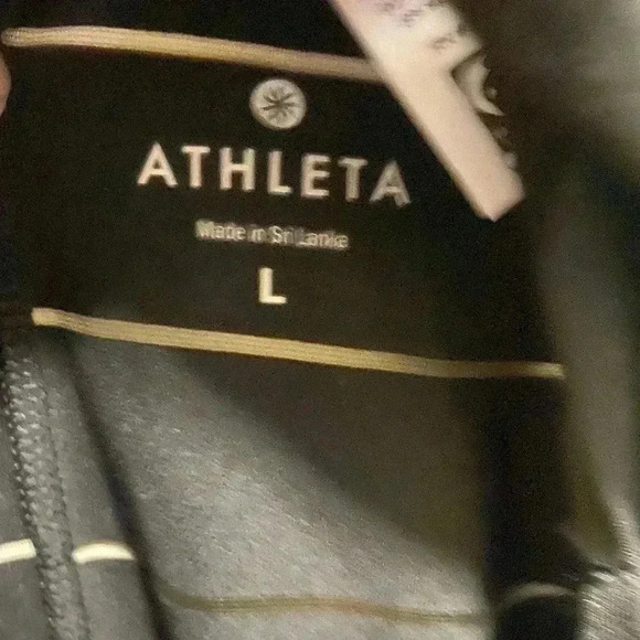 Athleta Max Out Chi Support Tank Black Size Large - Picture 5 of 8